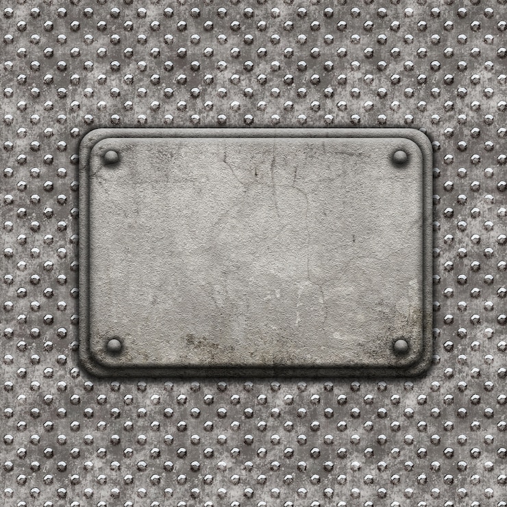 Kostenlose Foto grunge-stil hintergrund mit metallnieten und steintafel