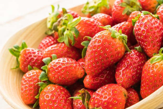 Gruppe von Erdbeeren oder Erdbeeren Obst