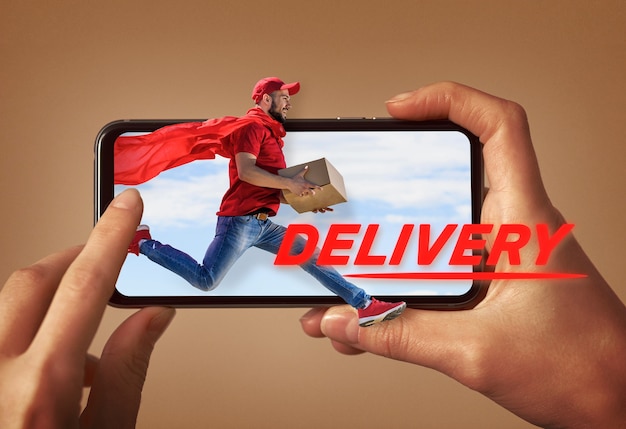 Hände, die modernes Smartphone halten