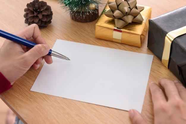 Handschriftmodell-Grußkarte für Frohe Weihnachten und ein glückliches neues Jahr