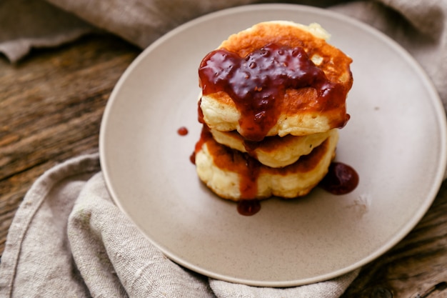 Kostenloses Foto hausgemachte pfannkuchen