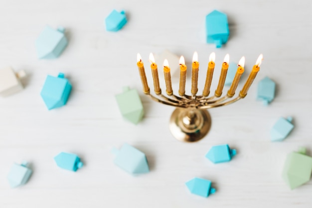 Heiliger jüdischer Kerzenhalter der Draufsicht