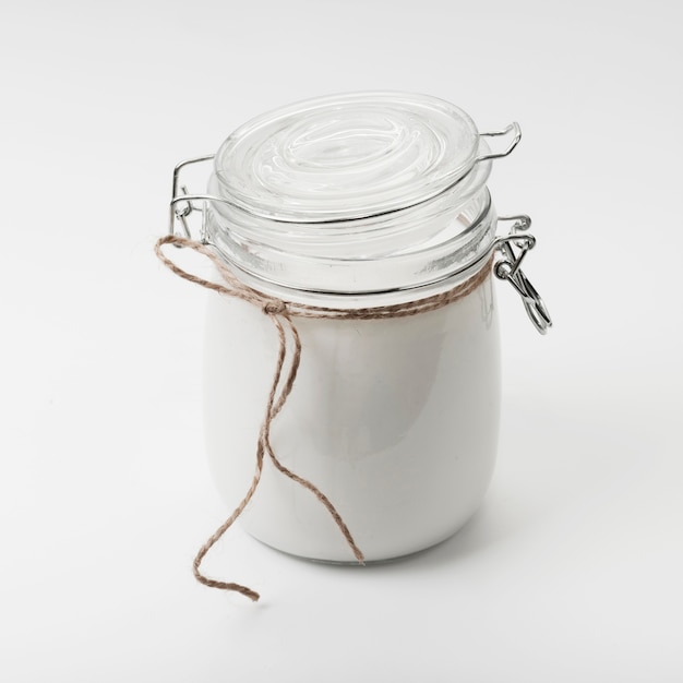Kostenloses Foto high angle jar mit frischer milch