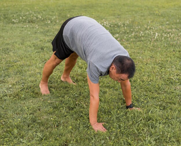 High Angle Man Training auf Gras