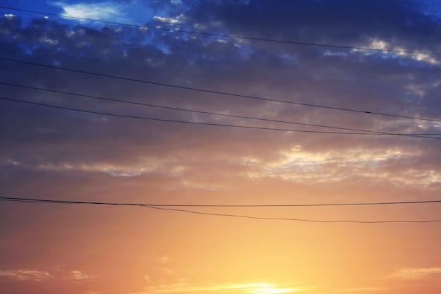 Himmel-Ansicht-Schönheit in der Natur-Dämmerungs-Konzept