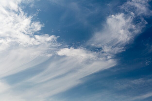 Himmel mit Wolken