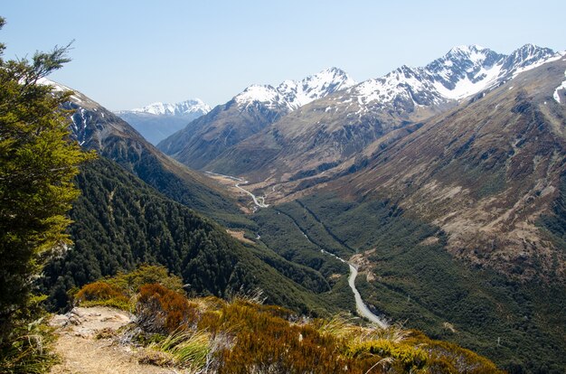 Hochwinkelaufnahme des Avalanche Peak, Neuseeland