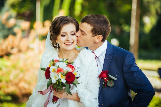 Hochzeitsweg auf Natur