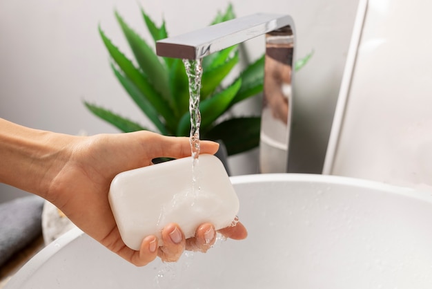 Kostenloses Foto hygienische händewaschen ganz nah