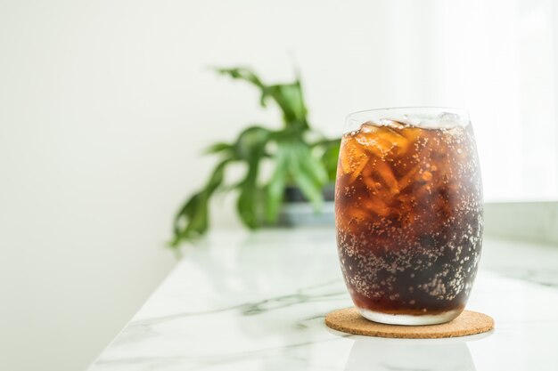 Iced Cola Glas