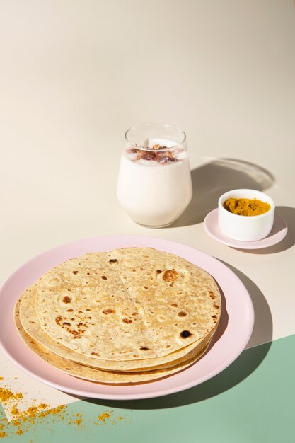 Indisches köstliches Roti mit Kopienraum