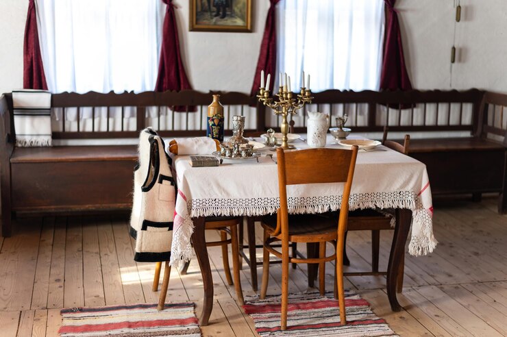Kostenlose Foto innenraum eines alten wohngebäudes im dorfmuseum in bukarest rumänien