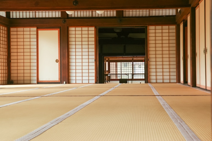 Japanische Zimmer mit Tatami-Boden