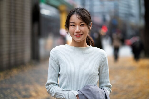 Japanisches Geschäftskonzept mit Geschäftsperson