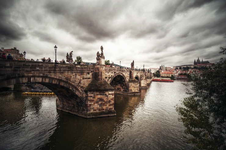 Kostenlose Foto karlsbrücke in prag.