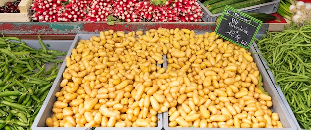 Kartoffeln auf dem französischen Markt