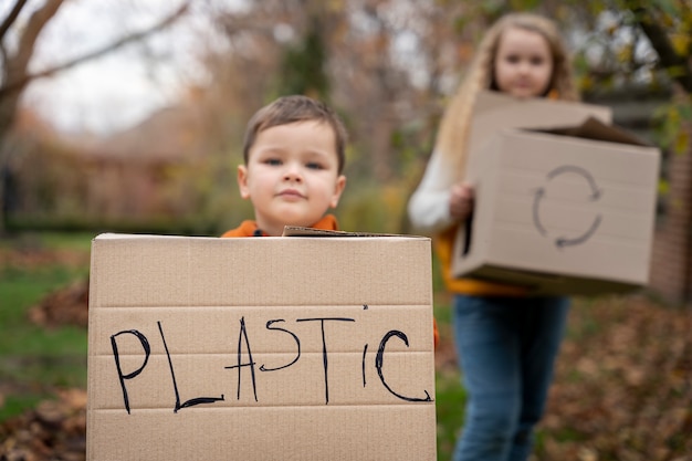 Kinder lernen über Umwelt