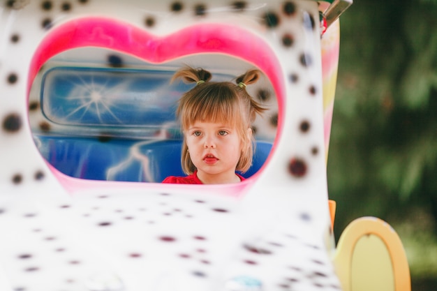 Kindheit Vorschüler kaukasisch süß Spielplatz