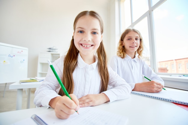 Klassenkameraden zeichnen