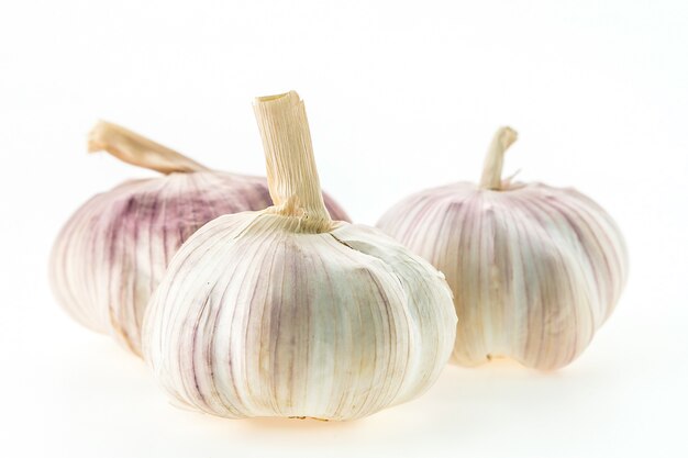 Knoblauch isoliert