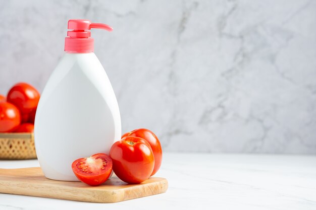 Körperpflege für Tomatenlotion