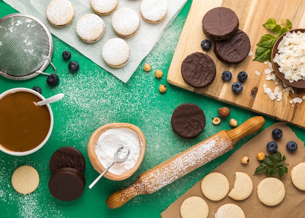 Kostenloses Foto köstliche alfajores konzeptanordnung