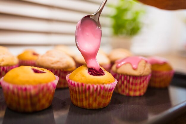 Köstliche Cupcakes Dekoration