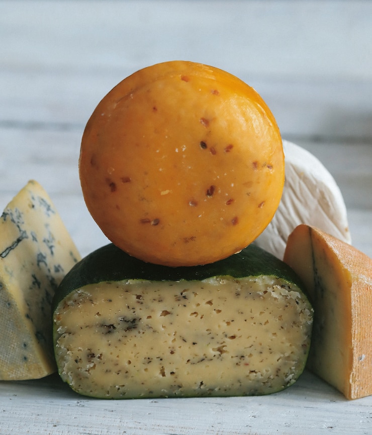 Kostenlose Foto köstlicher käse auf dem tisch