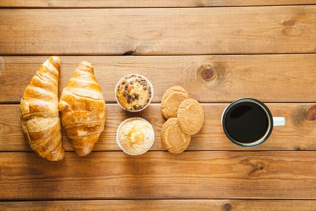 Köstliches Gebäck und Kaffee