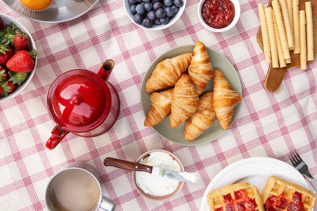 Köstliches Picknick-Stillleben