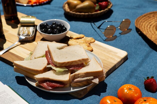 Köstliches Picknick-Stillleben