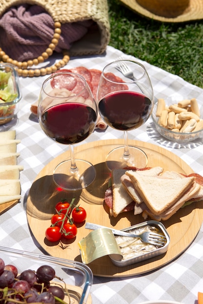 Köstliches Picknick-Stillleben