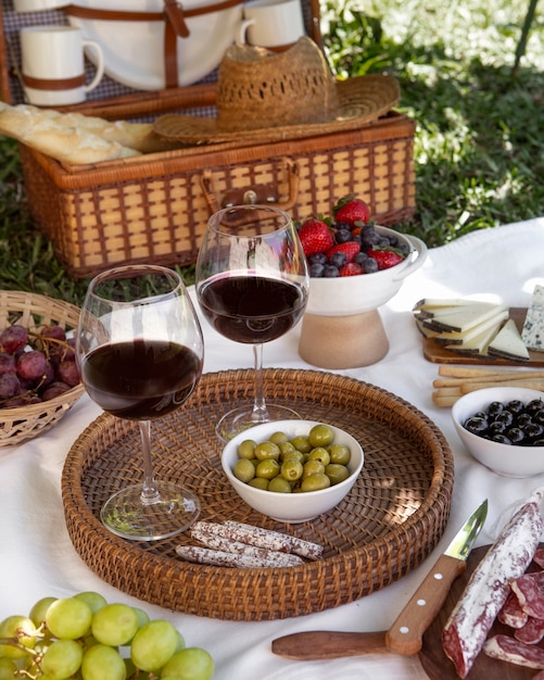 Köstliches Picknick-Stillleben