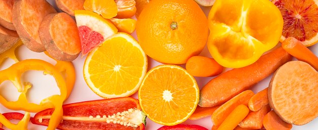 Konzept der gesunden Ernährung orange Essen