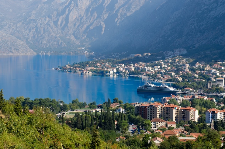 Kostenlose Foto kotor und die boka kotorska