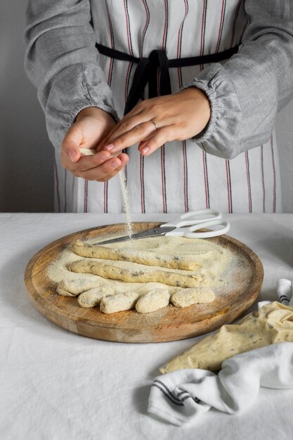 Krokettenzubereitung mit verschiedenen leckeren Zutaten