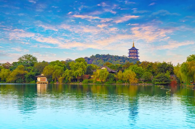 Landschaft boot brücke china chinesische architektur