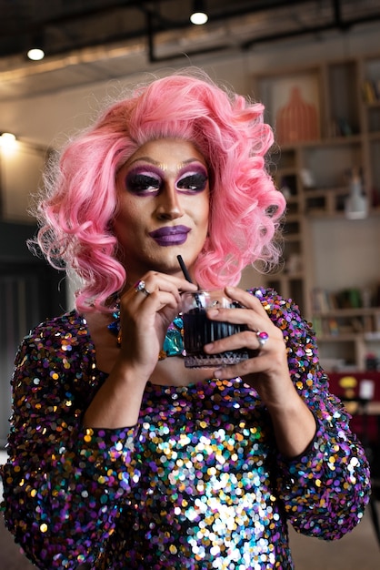 Kostenloses Foto lebensstil der dragqueen