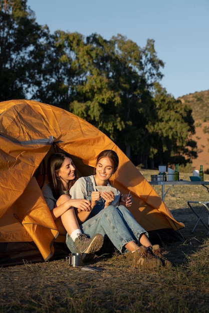 Lebensstil der Menschen, die auf dem Campingplatz leben