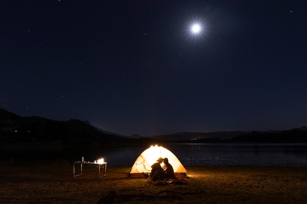 Lebensstil der Menschen, die auf dem Campingplatz leben