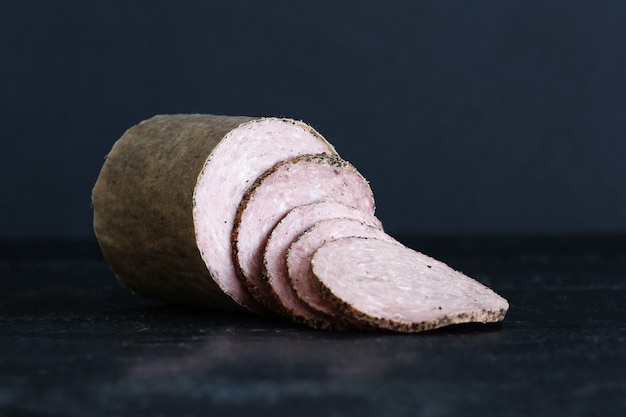 Kostenloses Foto lecker geschnittenes fleisch