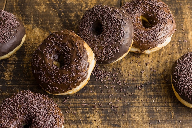 Kostenloses Foto leckere donuts