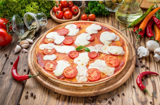 Leckere italienische pizza in einem restaurant
