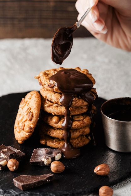 Leckere Kekse mit Schokolade