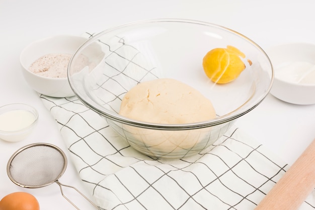 Leckere Lebensmittelzutaten zum Backen