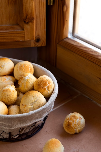 Leckeres Käsebrot gebackenes Arrangement