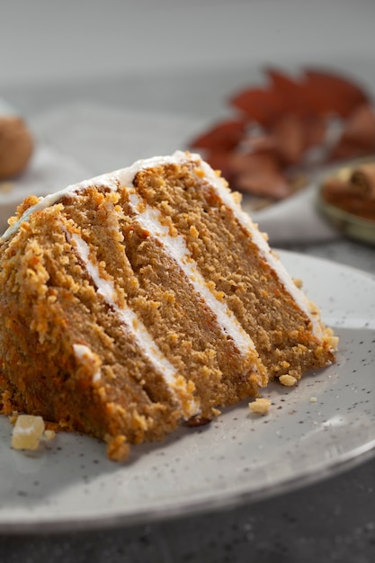 Leckeres Kuchenstück auf Teller