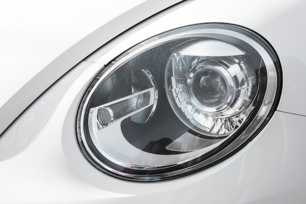 LED-Scheinwerfer weiß Auto