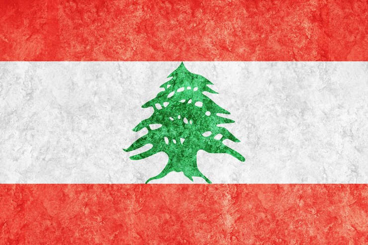 Libanon Metallische Flagge, strukturierte Flagge, Grunge-Flagge