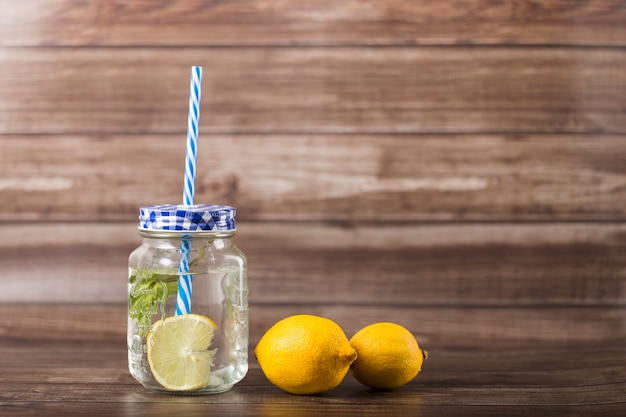 Kostenloses Foto limonade im glas